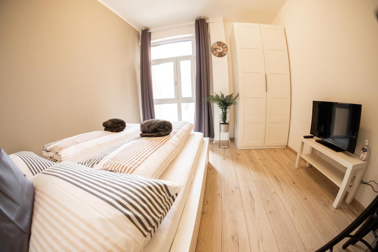 Flow Apartments Winkel Love Und Happiness Merano Exterior foto